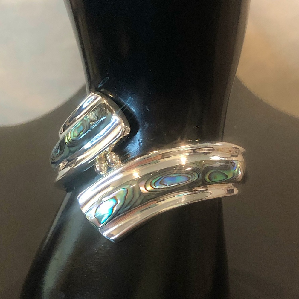 TAXCO Sterling Silver 925 and Abalone Shell Inlay Hinged Cuff Bracelet